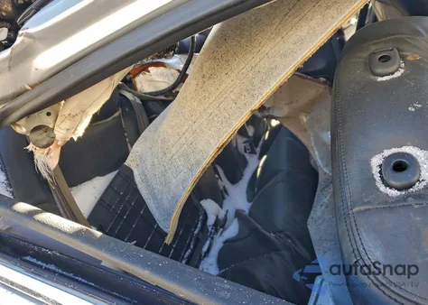 2011 Infiniti G37 z USA, uszkodzony, nr VIN JN1CV6AR5BM412847